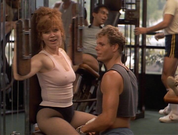 Jamie Lee Curtis and Marilu Henner in spandex with pokers in Perfect!