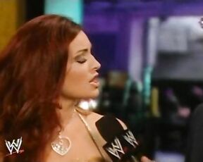 Candice Michelle and Maria Kanellis Kiss at WWE One Night Stand!