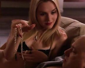 Rachel Miner and Pamela Adlon in Bra and Panties fondling each other on Californication:s01e07!