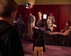 Nude on a porn set on Weeds s03e08!