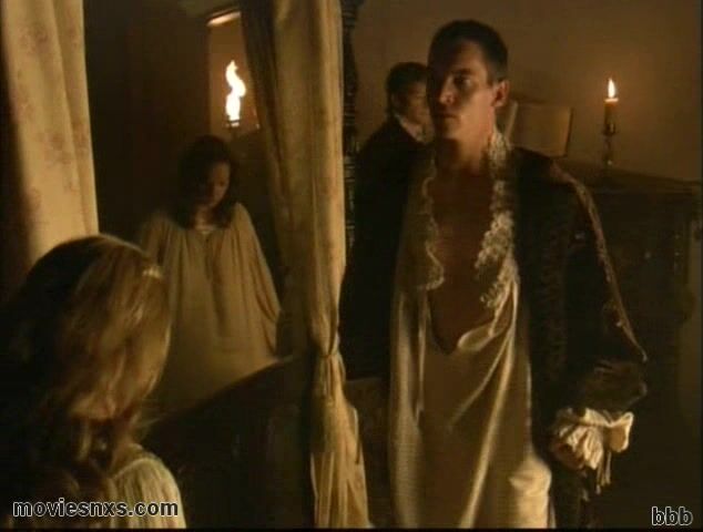 Anna Brewster, Ruta Gedmintas and Slaine Kelly Nudity on The Tudors Ep 1!