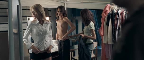 Oksana Borbat, Xeniya Fesenko and Zhasmina Toskova Nude from Return to House on Haunted Hill!