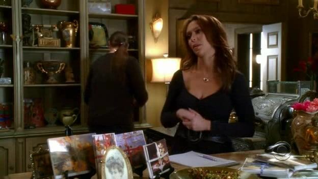 from Ghost Whisperer S3 Ep5!