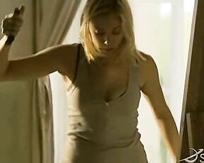 Kristanna Loken and Moneca Delain Looking Hot on Painkiller Jane!