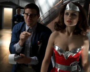 as Wonder Woman on Bones s3e5!