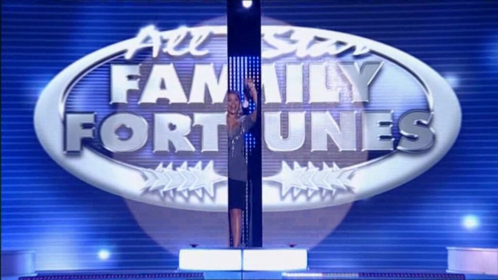 Cleavage on All Star Family Fortunes!