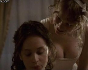 Cleavage on Northanger Abbey!