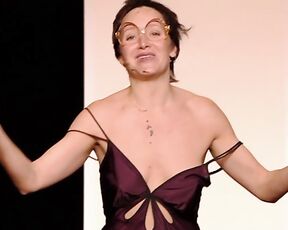 exposing her Bare Breasts on stage!