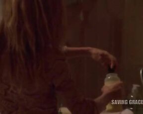 Bottomless and letting people see her naked body in Saving Grace S01E11!