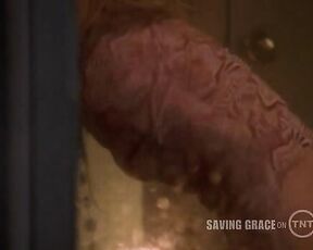 Bottomless and letting people see her naked body in Saving Grace S01E11!