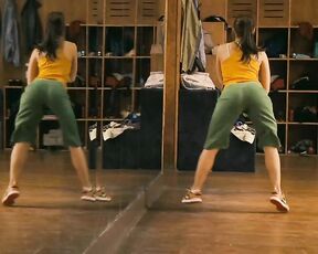 Sexy dancing from Step Up 2 trailer!