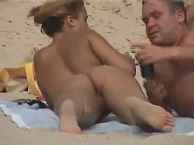 Completely Naked with exposed Vagine Beach Paparazzi!