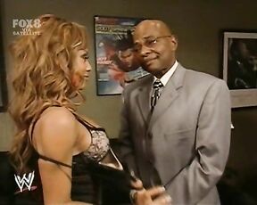 Stripping for Teddy Long on WWE Smackdown!