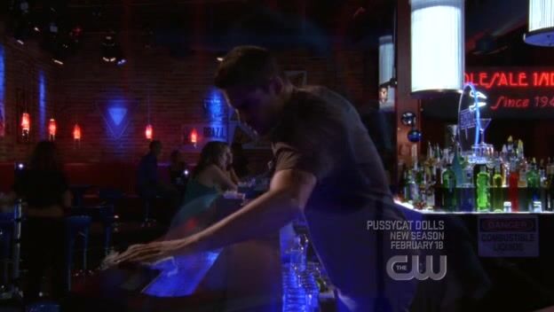 Major Leggage in New One Tree Hill!