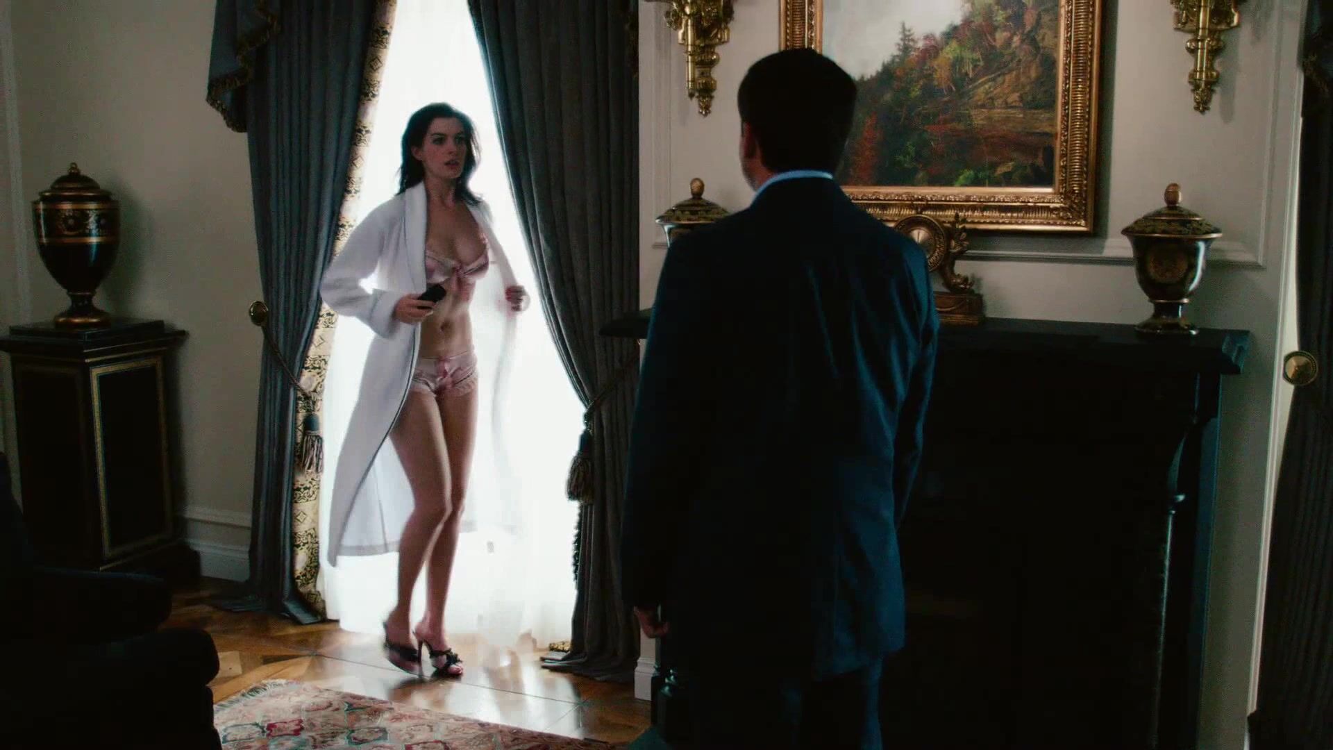 in Underwear short slo-mo clip from the Get Smart trailer!