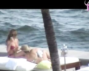 in Bikini with Coin Slot Paparazzi video!