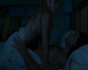 Kristen Bell and Mila Kunis Sex scenes from Forgetting Sarah Marshall!