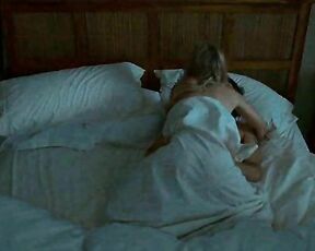 Kristen Bell and Mila Kunis Sex scenes from Forgetting Sarah Marshall!