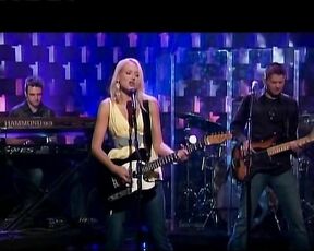 Performs on Conan OBrien!