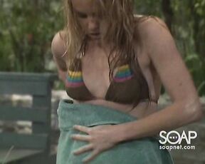 Julie Berman and Kirsten Storms in Bikinis on General Hosptial!