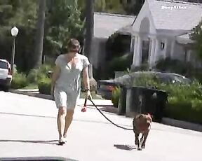 Walking Her Dog paparazzi video!